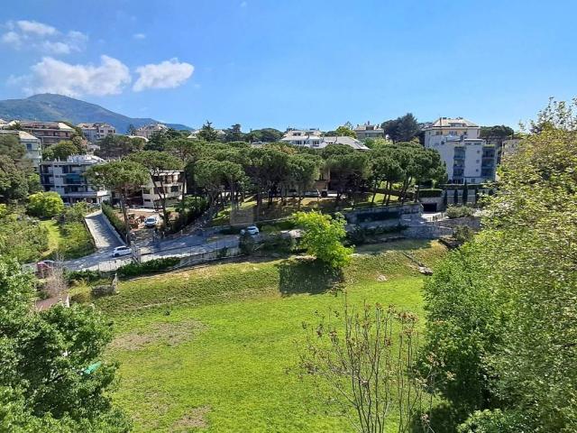 Attico in vendita a Medio Levante, Serra Riccò