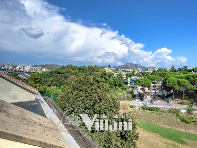 Attico in vendita a Serra Riccò, Genova