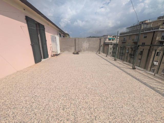 Attico in vendita a Centro Ovest, Serra Riccò