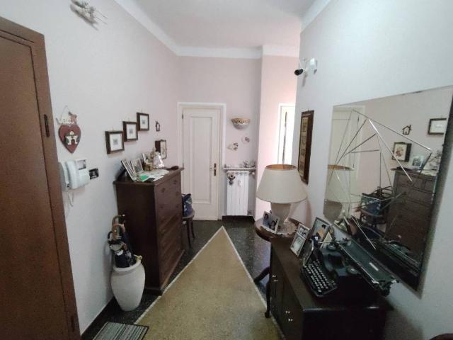 Attico in vendita a Sampierdarena, Serra Riccò