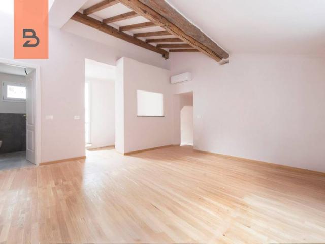 Attico in vendita a Centro Est, Serra Riccò