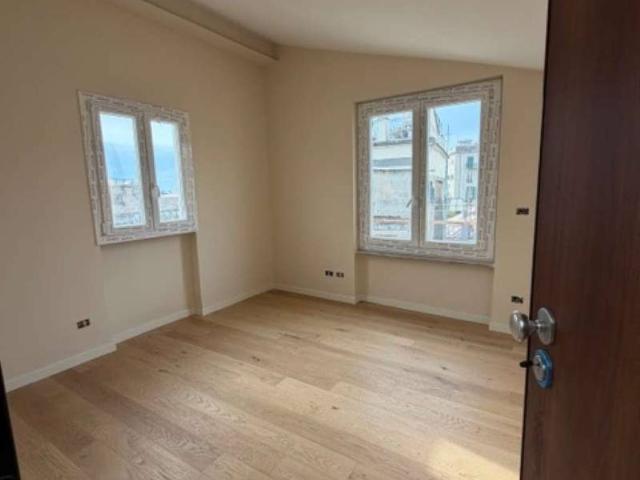 Attico in vendita a Serra Riccò, Genova