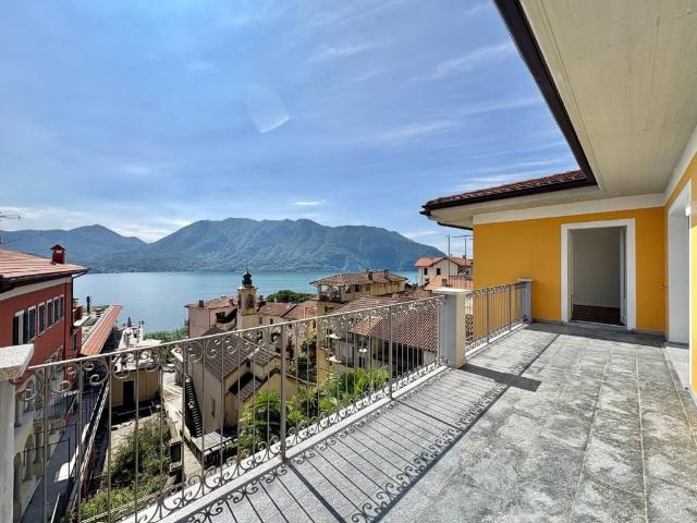 Attico in vendita a Ronco, Piemonte