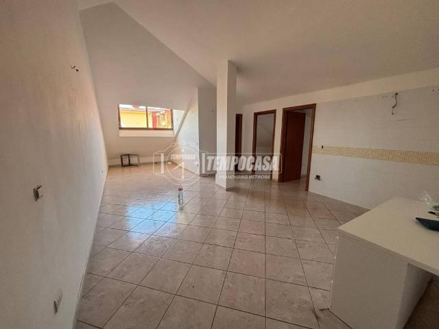 Attico in vendita a Giugliano In Campania, Campania