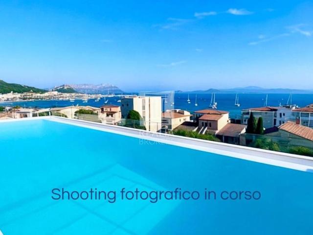 Attico in vendita a Baia Caddinas, Golfo Aranci