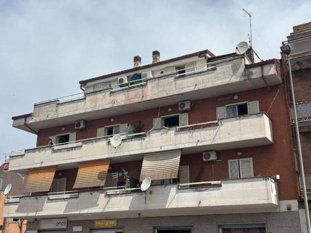 Attico in vendita a Guidonia Montecelio, Roma Capitale