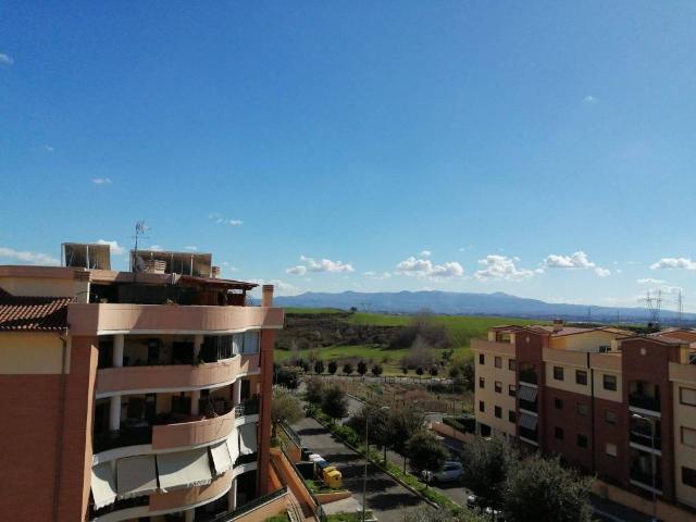 Attico in vendita a Guidonia Montecelio, Roma Capitale