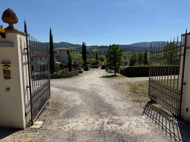 Attico in vendita a Impruneta, Toscana