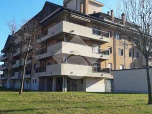 Attico in vendita a Lacchiarella, Lombardia