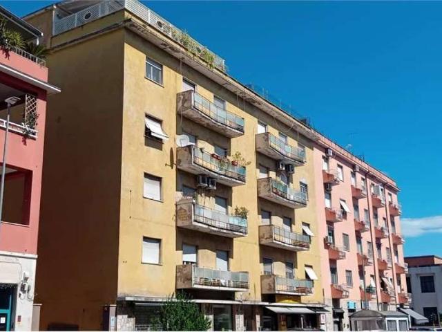 Attico in vendita a Villaggio Trieste, Latina