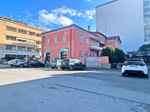 Appartamento in vendita a Latina, Lazio