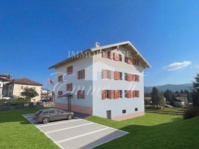 Attico in vendita a Magnifica Comunità degli Altipiani Cimbri, Lavarone