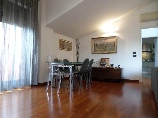 Attico in vendita a Oltresempione, Legnano