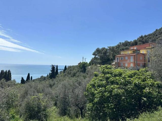 Attico in vendita a Solaro, Lerici