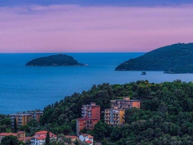 Attico in vendita a Lerici, Liguria