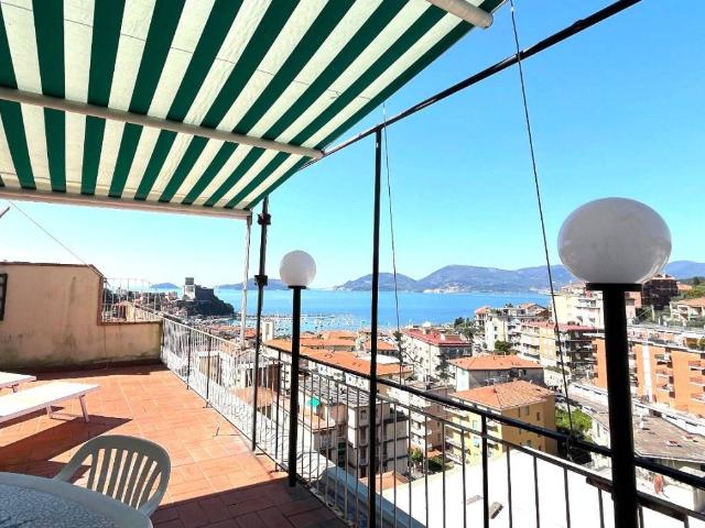 Attico in vendita a Barcola, Lerici