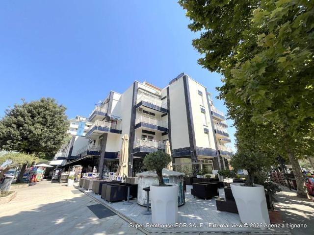 Attico in vendita a Lignano Pineta, Friuli-Venezia Giulia