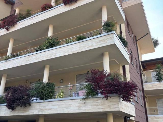 Attico in vendita a Bareggia, Lissone