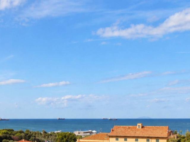 Attico in vendita a Ardenza, Livorno