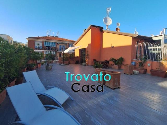 Attico in vendita a Livorno