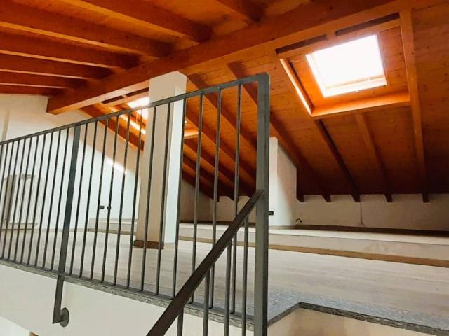 Attico in vendita a Lodi Vecchio, Lombardia