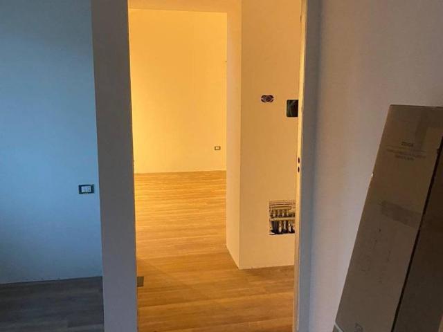 Appartamento in vendita a Lonato, Lombardia