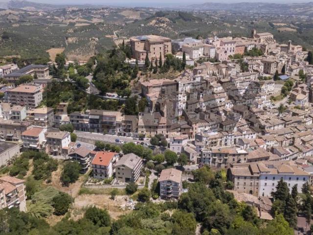 Attico in vendita a Loreto Aprutino, Abruzzo