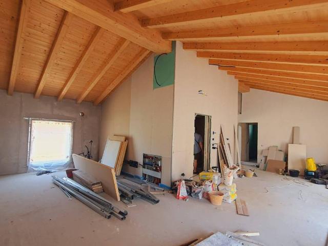 Attico in vendita a San Gemignano di Moriano, Bagni Di Lucca Ponte