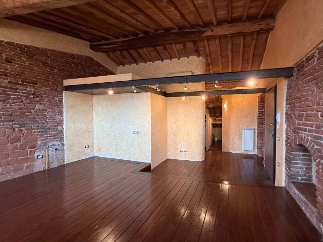 Attico in vendita a San Concordio, Bagni Di Lucca Ponte