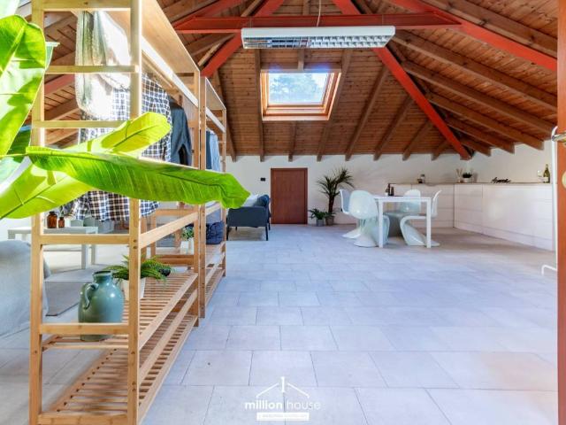 Attico in vendita a Mariano Comense, Como