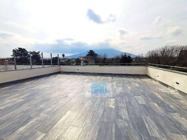 Attico in vendita a Marigliano, Campania