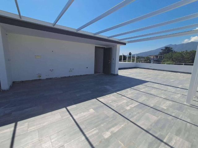Attico in vendita a Marigliano, Campania