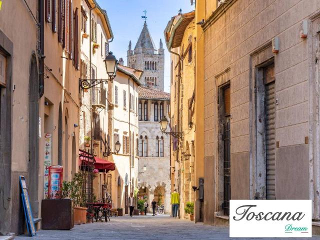 Attico in vendita a Massa Marittima, Toscana