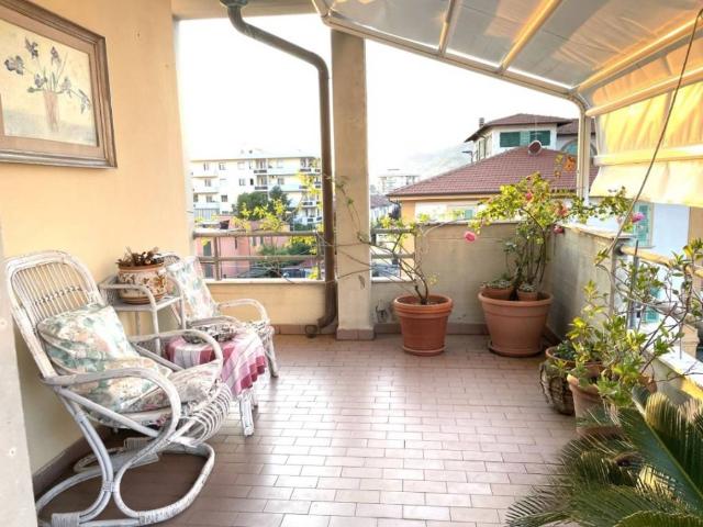 Attico in vendita a Camponelli, Marina Di Massa