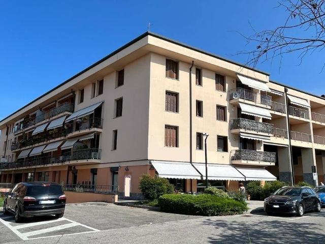 Attico in vendita a Meda, Monza e della Brianza