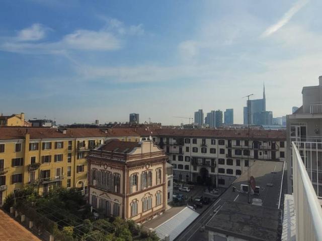 Attico in vendita a Municipio 8 di Milano, Milano