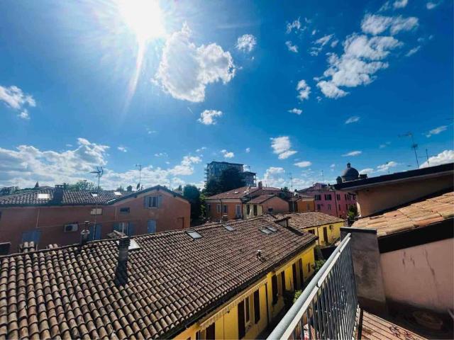 Attico in vendita a Centro Storico, Modena
