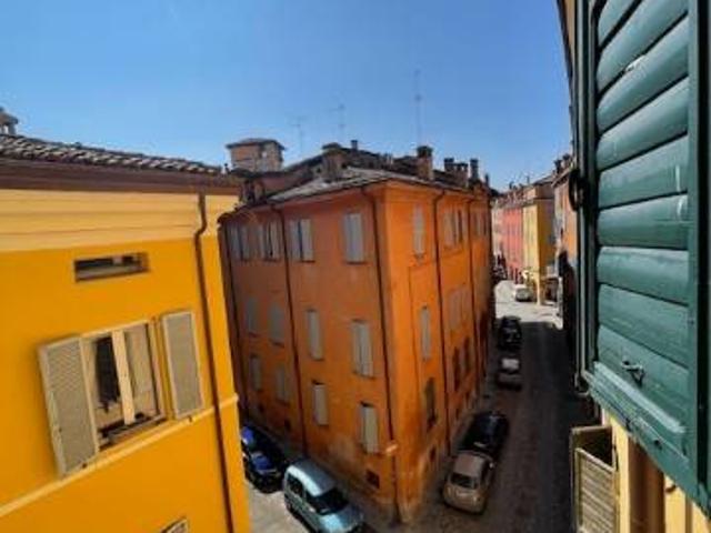Attico in vendita a Centro Storico, Modena