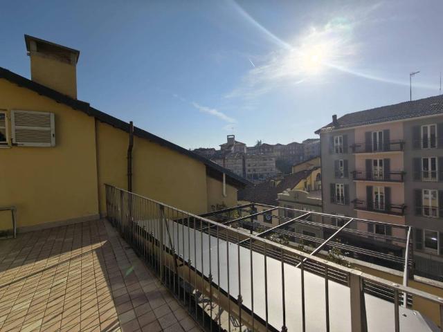 Attico in vendita a Piemonte, Cuneo