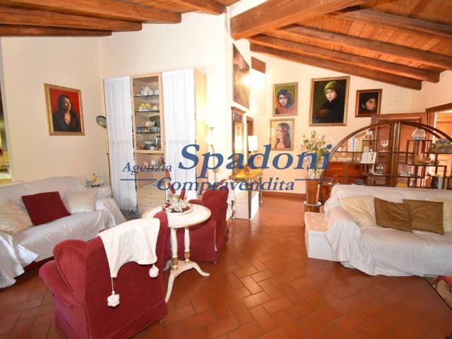 Attico in vendita a Grotta Parlanti, Monsummano Terme