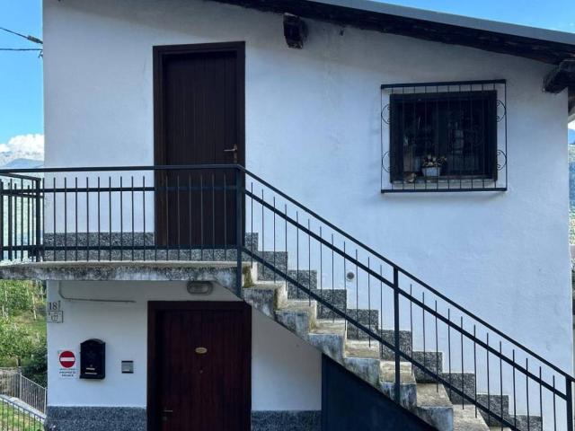 Attico in vendita a Montagna In Valtellina, Lombardia