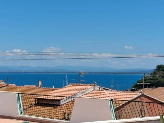 Attico in vendita a Porto Santo Stefano, Grosseto