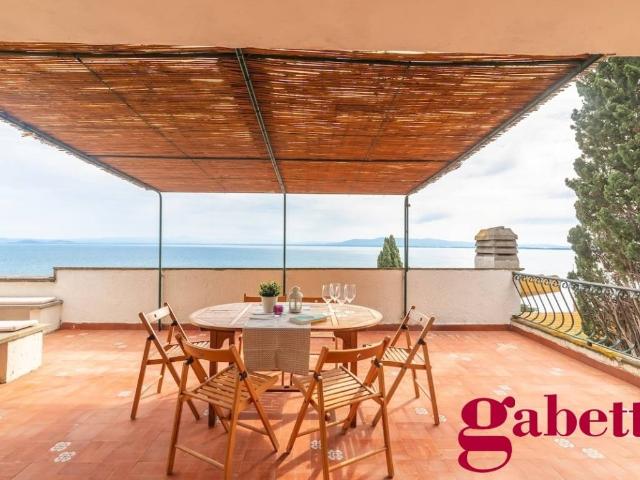 Attico in vendita a Monte Argentario, Porto Santo Stefano