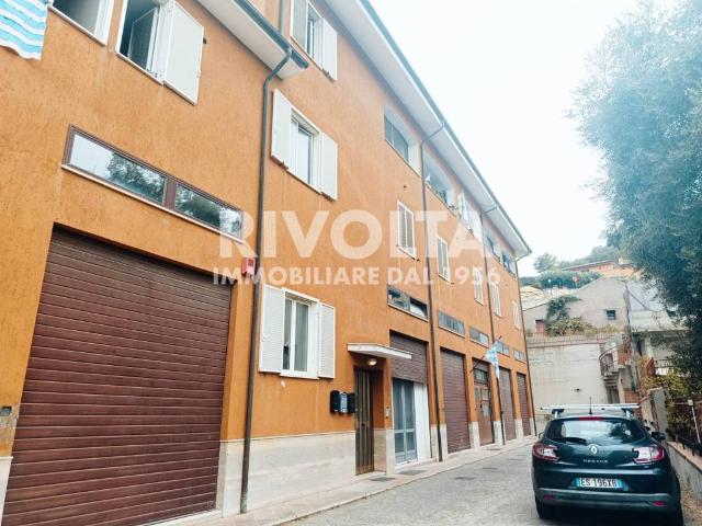 Attico in vendita a Porto Santo Stefano, Grosseto