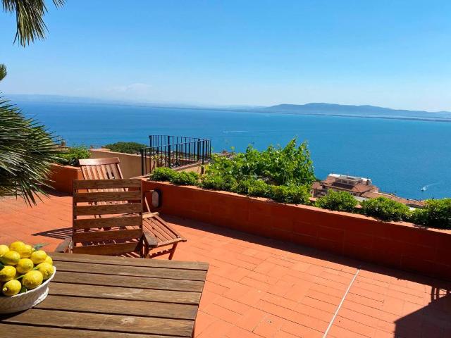 Attico in vendita a Monte Argentario, Porto Santo Stefano