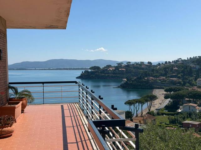 Attico in vendita a Monte Argentario, Toscana