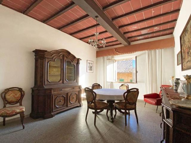 Attico in vendita a Abbadia Di Montepulciano, Toscana