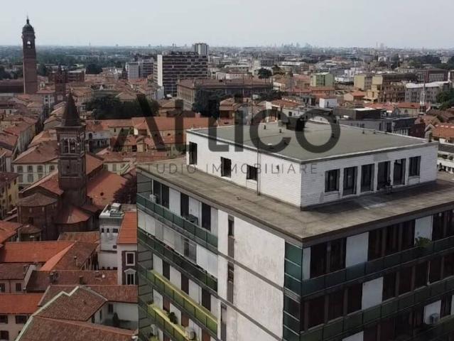 Attico in vendita a Centro, Monza