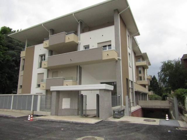Attico in vendita a Monza, Ospedale Nuovo