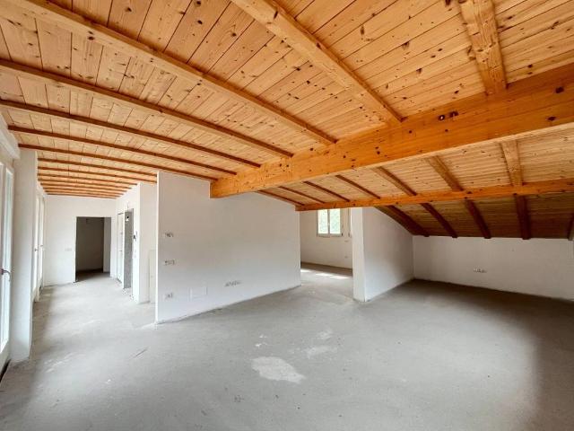Attico in vendita a Comunità della Vallagarina, Mori